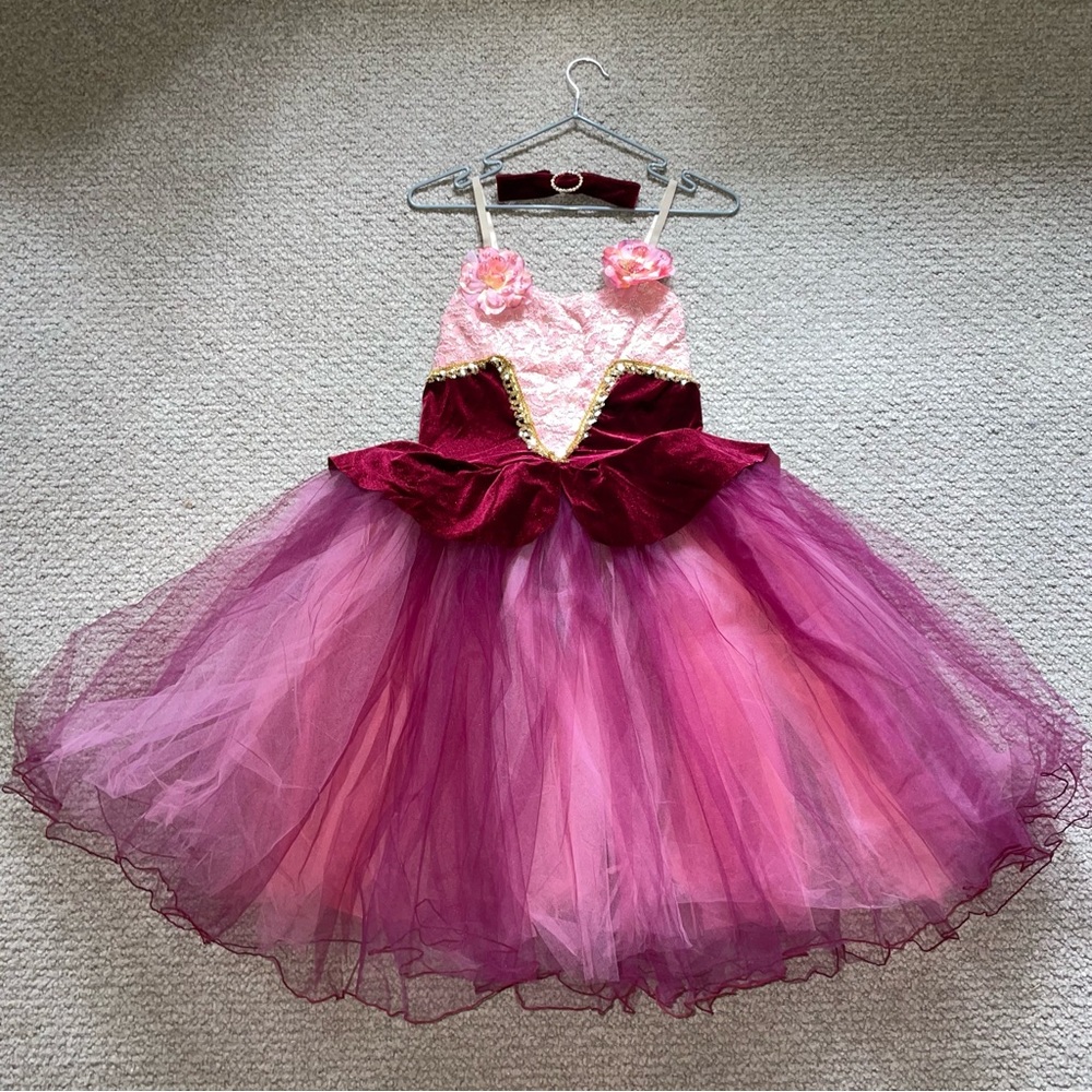 *NEW* Dance Costume
